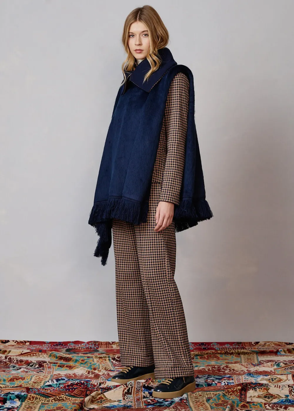 Damen Luis Trenker Poncho Mit Fransen Lupiera